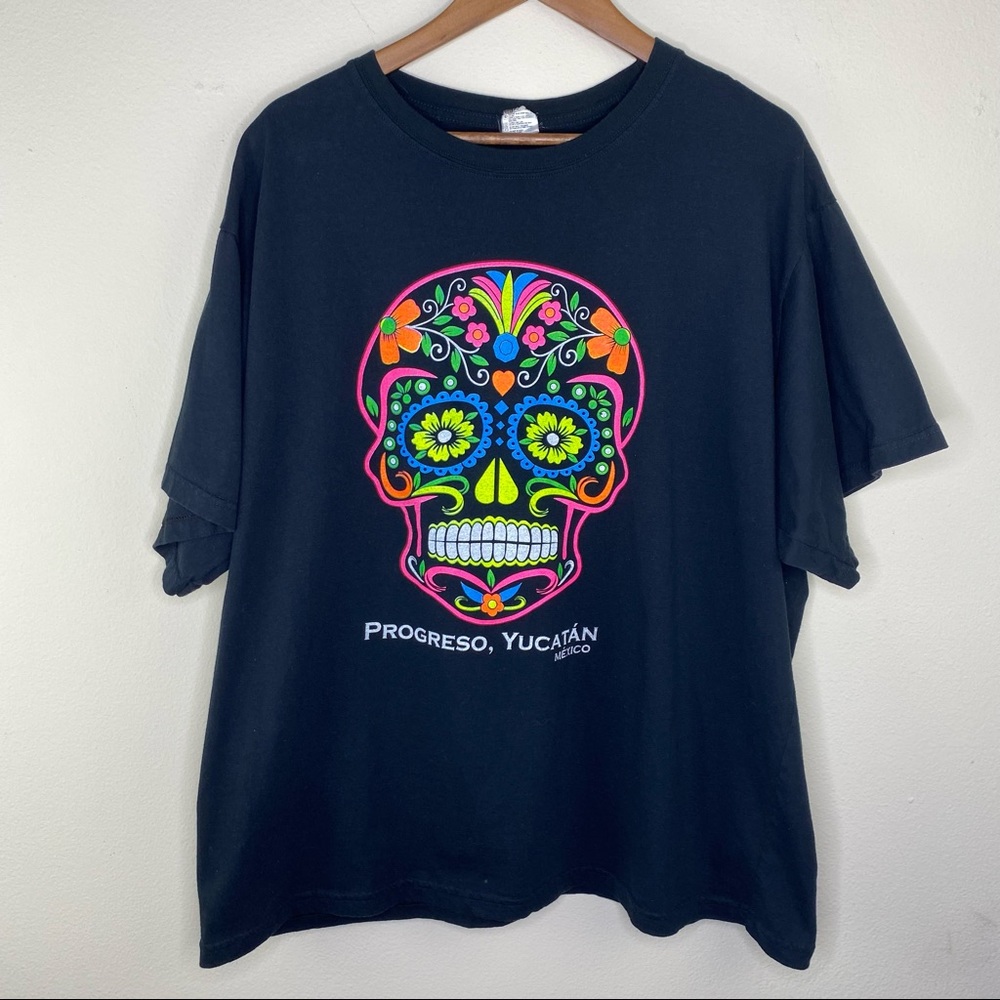 Black short sleeve Multicolored neon Sugar skull graphic tee unisex size XXL